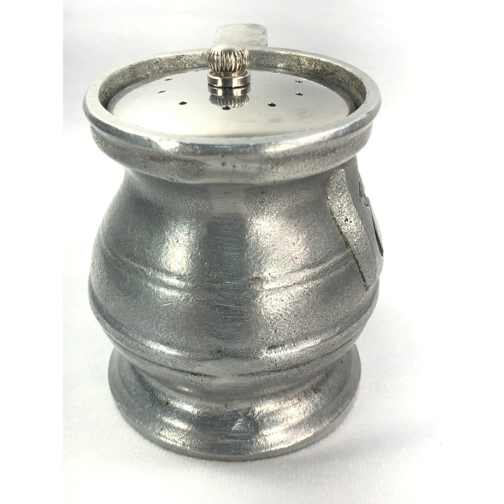 Wilton Armetale RWP Pewter‎ Salt & Pepper Shakers Plough Tavern Pattern Vintage - Picture 5 of 16